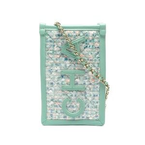 CHANEL Green Shoulder Bag